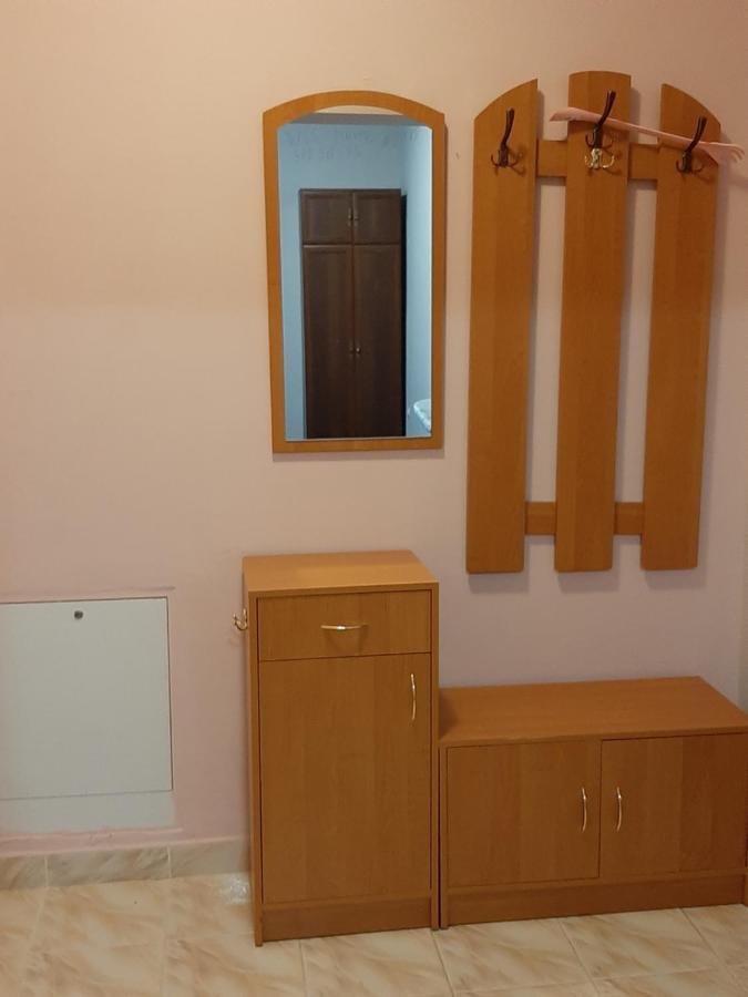 Apartment On Lermontova 35A Mukacheve Luaran gambar