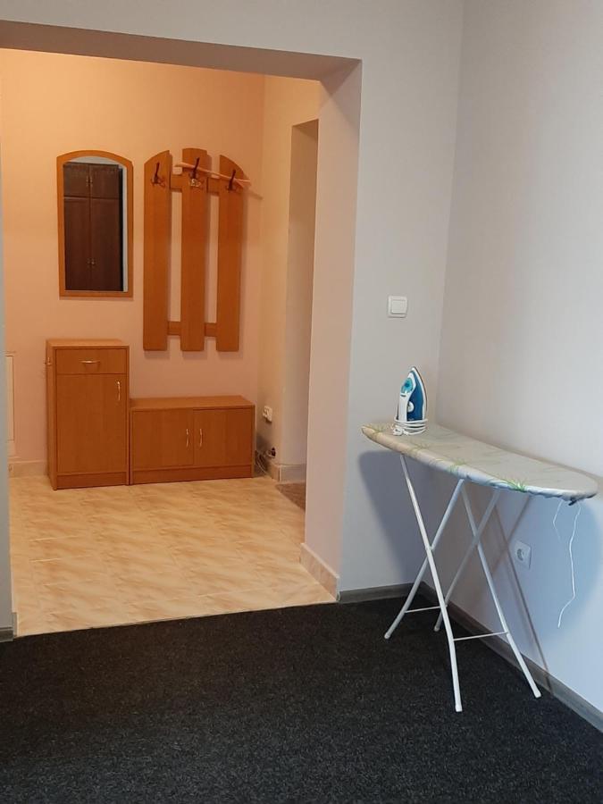 Apartment On Lermontova 35A Mukacheve Luaran gambar