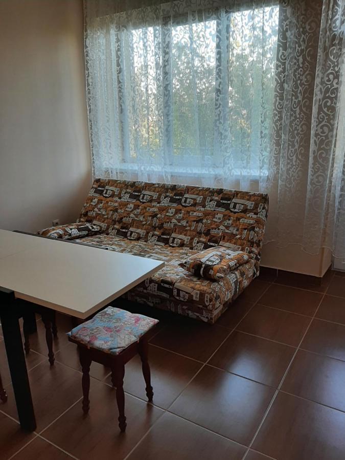 Apartment On Lermontova 35A Mukacheve Luaran gambar