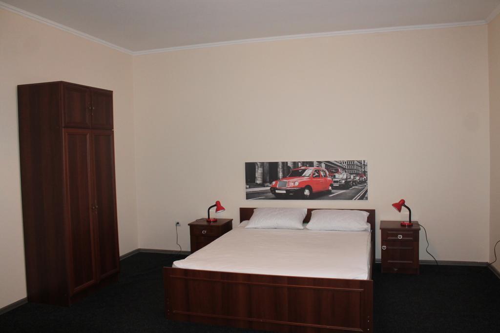 Apartment On Lermontova 35A Mukacheve Luaran gambar