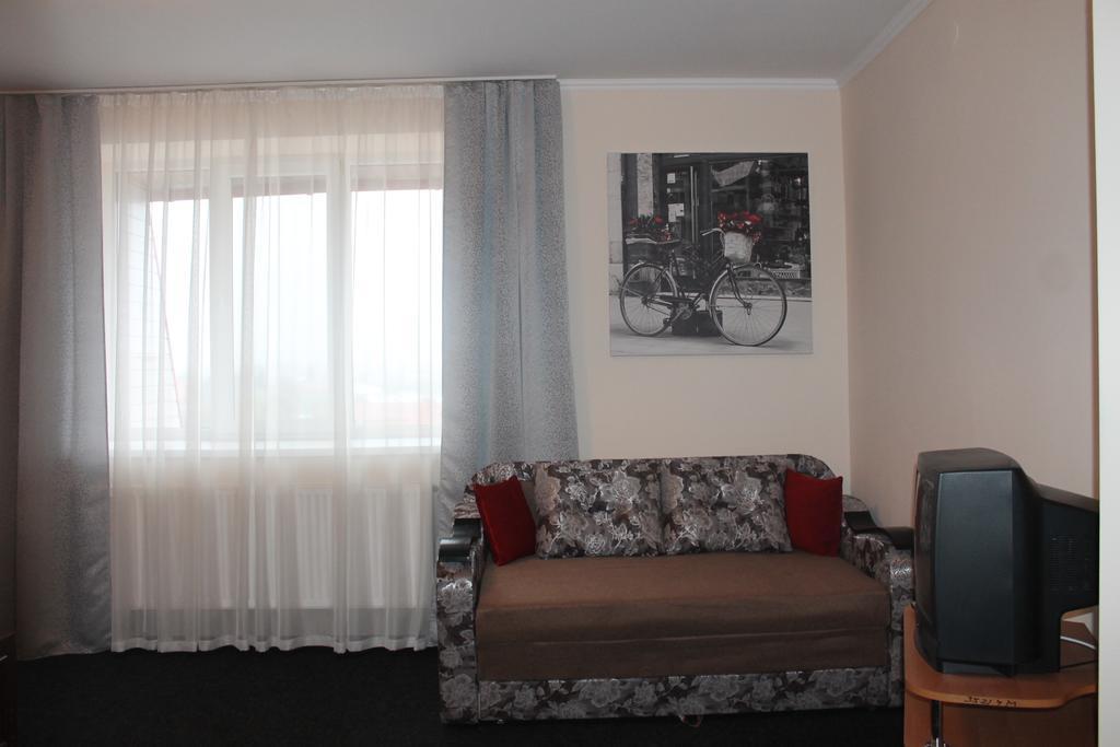 Apartment On Lermontova 35A Mukacheve Luaran gambar